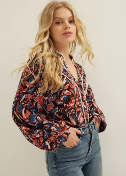 Fashion Cotton Club Blouse met all-over print donkerbruin
