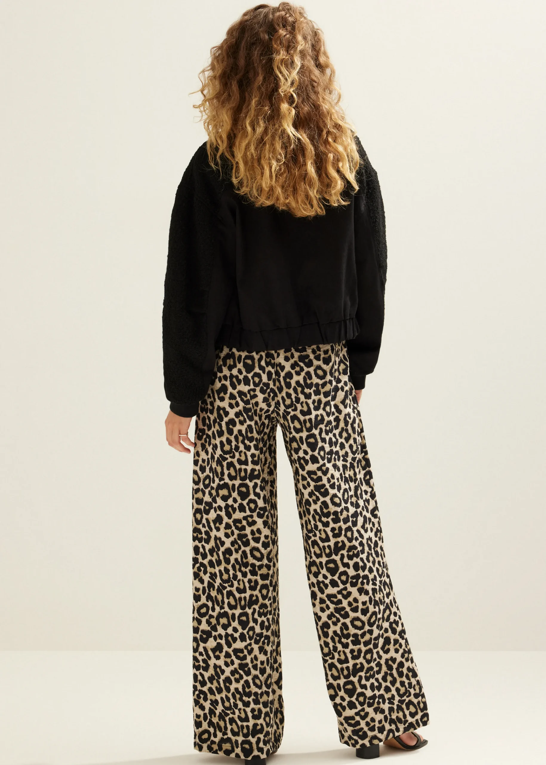 Clearance Cotton Club Bomberjack van boucle mix zwart
