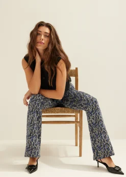 Outlet Cotton Club Flared broek met all-over print meerkleurig