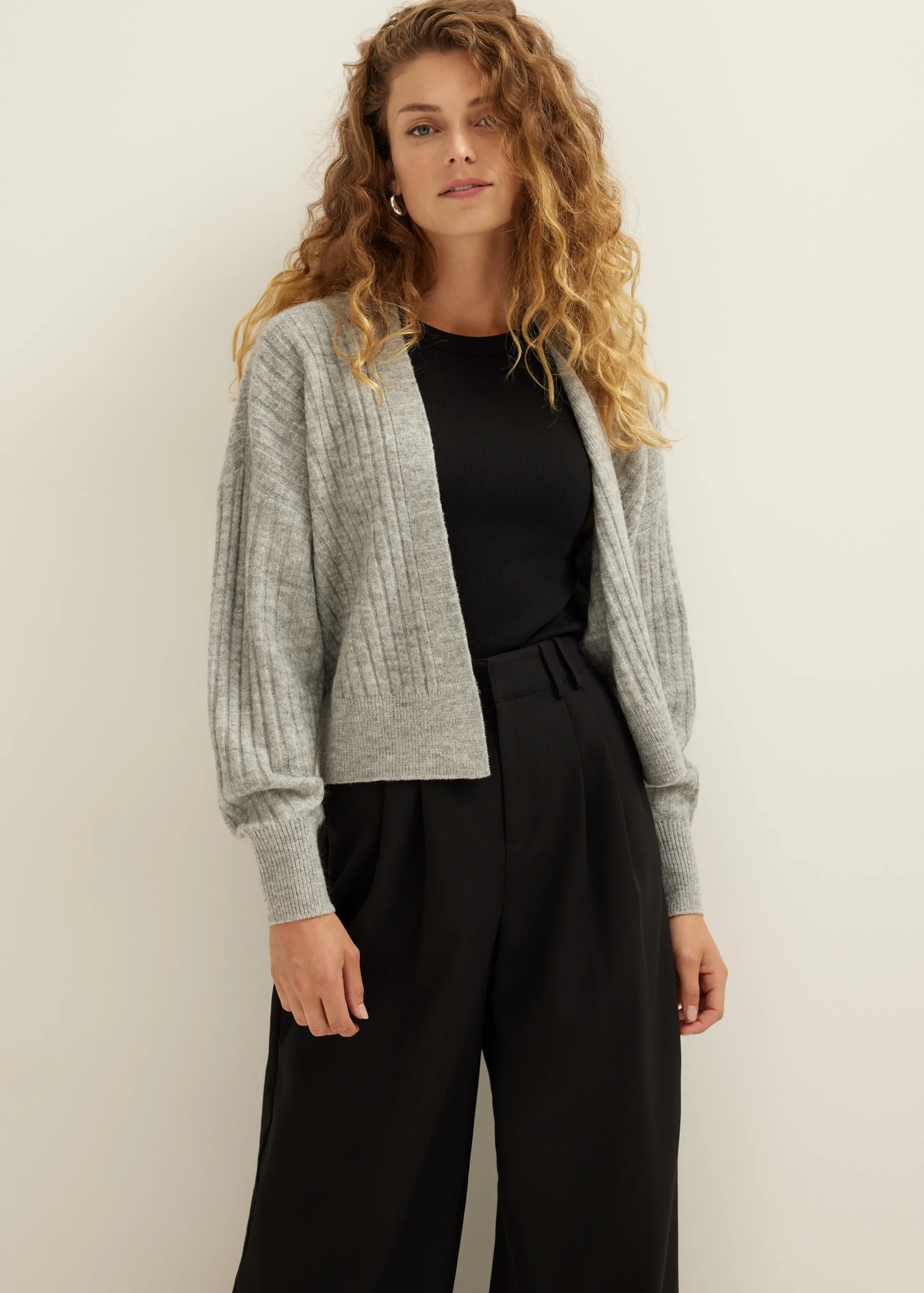 Clearance Cotton Club Gebreid vest kort grijsgemêleerd