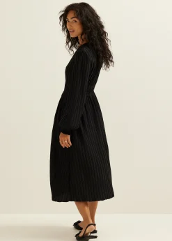 Fashion Cotton Club Maxi plisse jurk zwart
