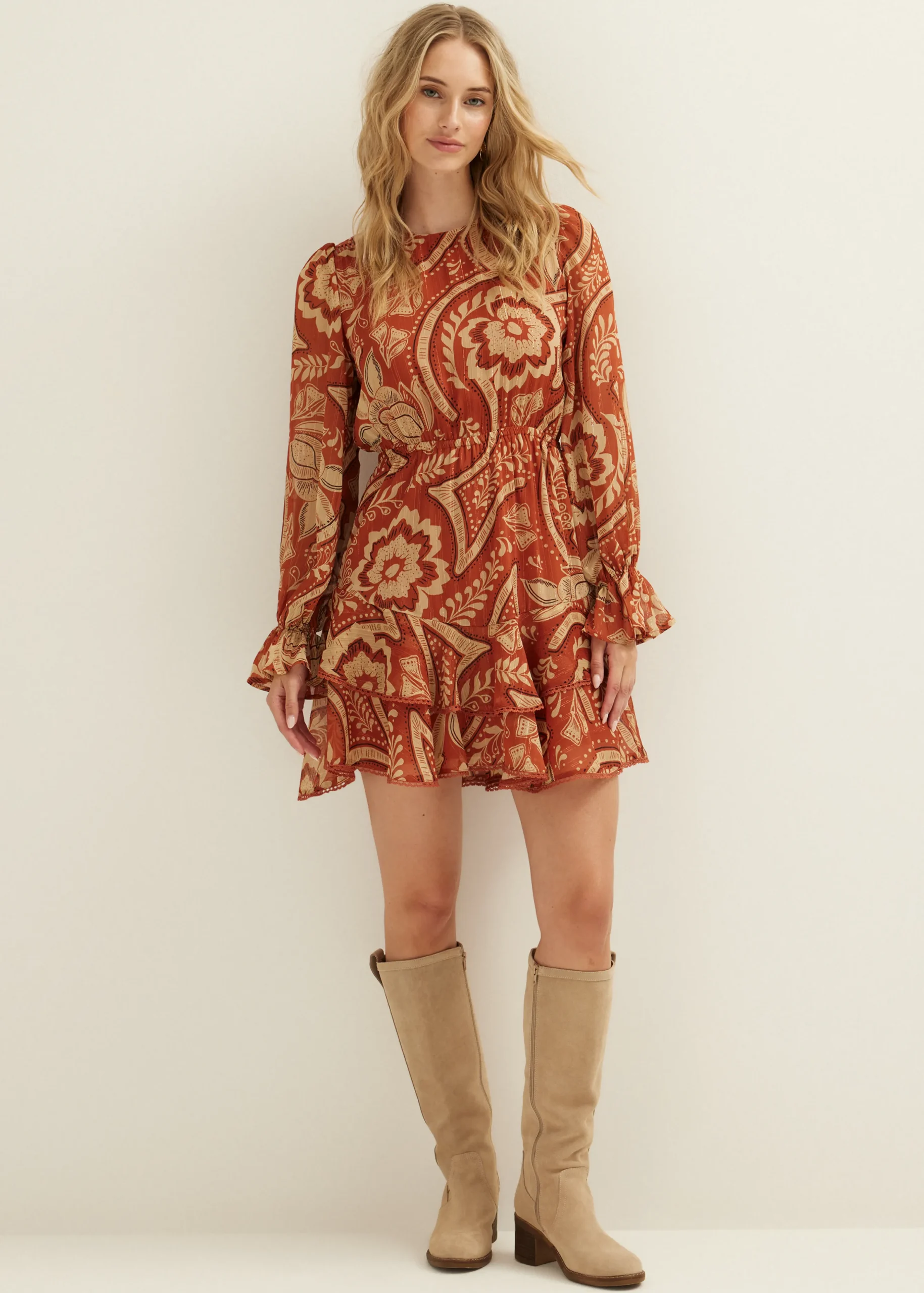 Outlet Cotton Club Mini jurk met ruffles middenzand