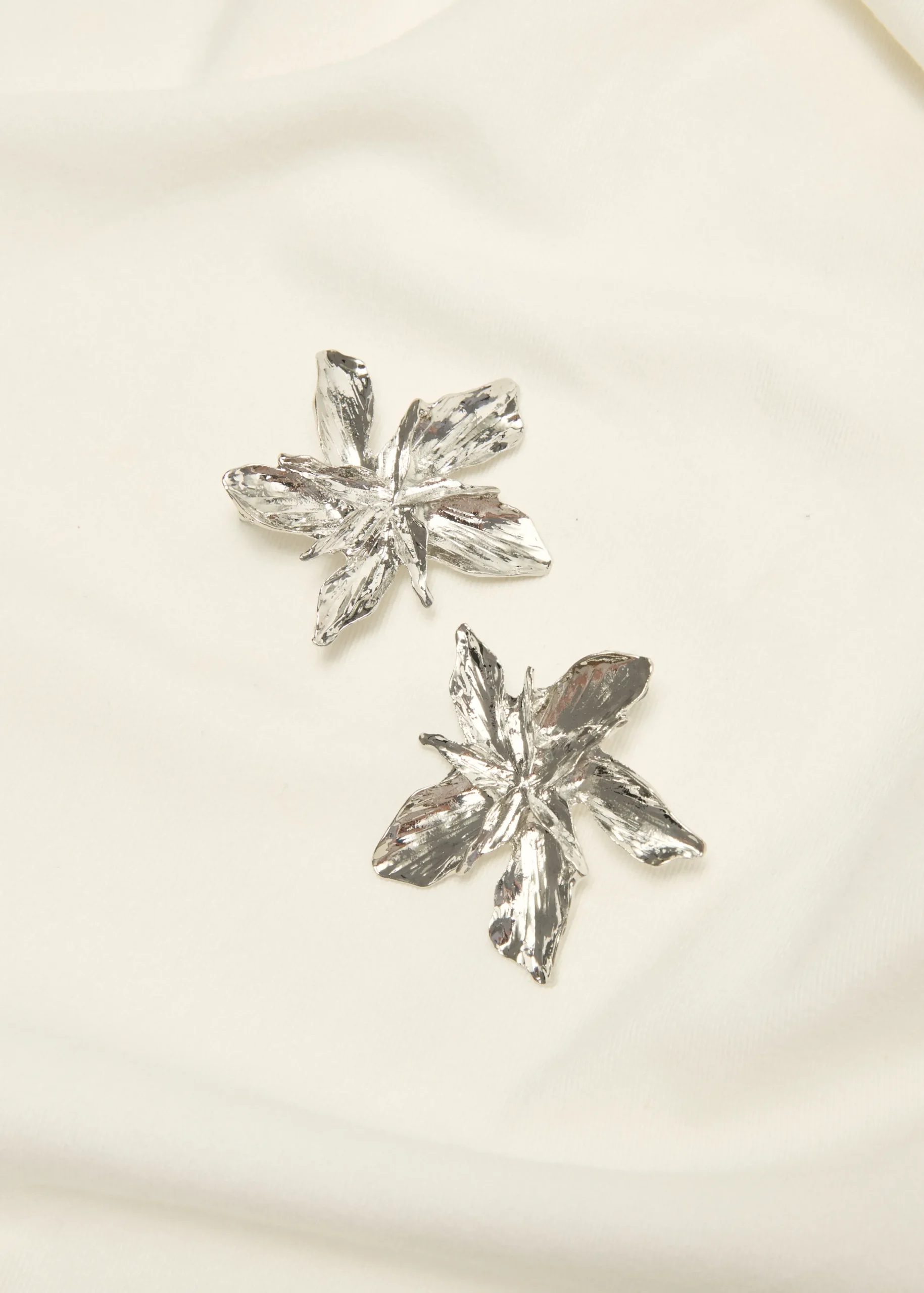 Sale Cotton Club Oorbellen bloem zilver
