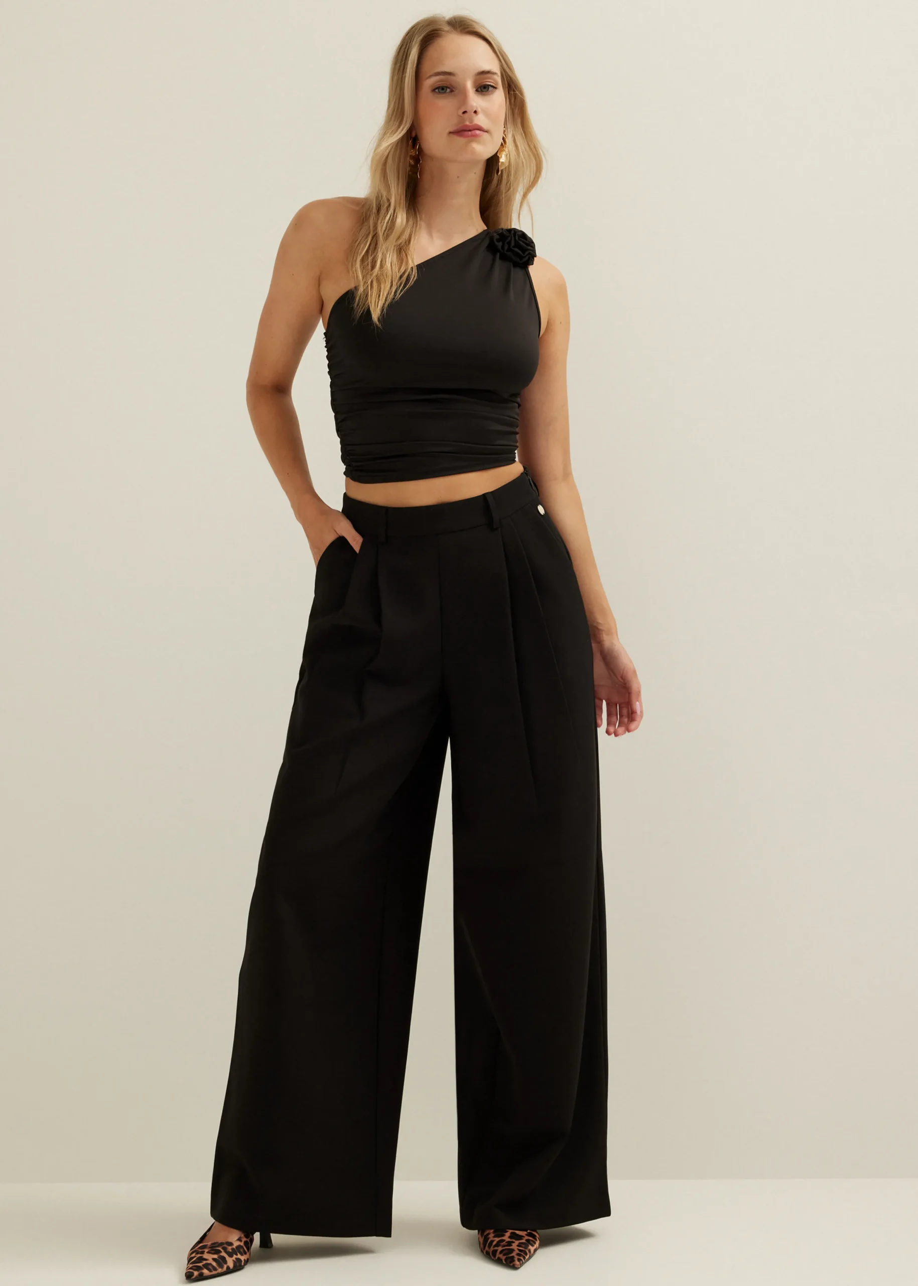 Clearance Cotton Club Pantalon met geplooide details zwart