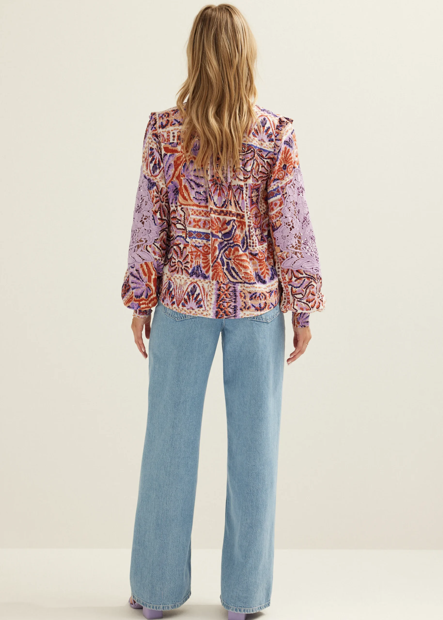 New Cotton Club Top met crochet details lila,midden