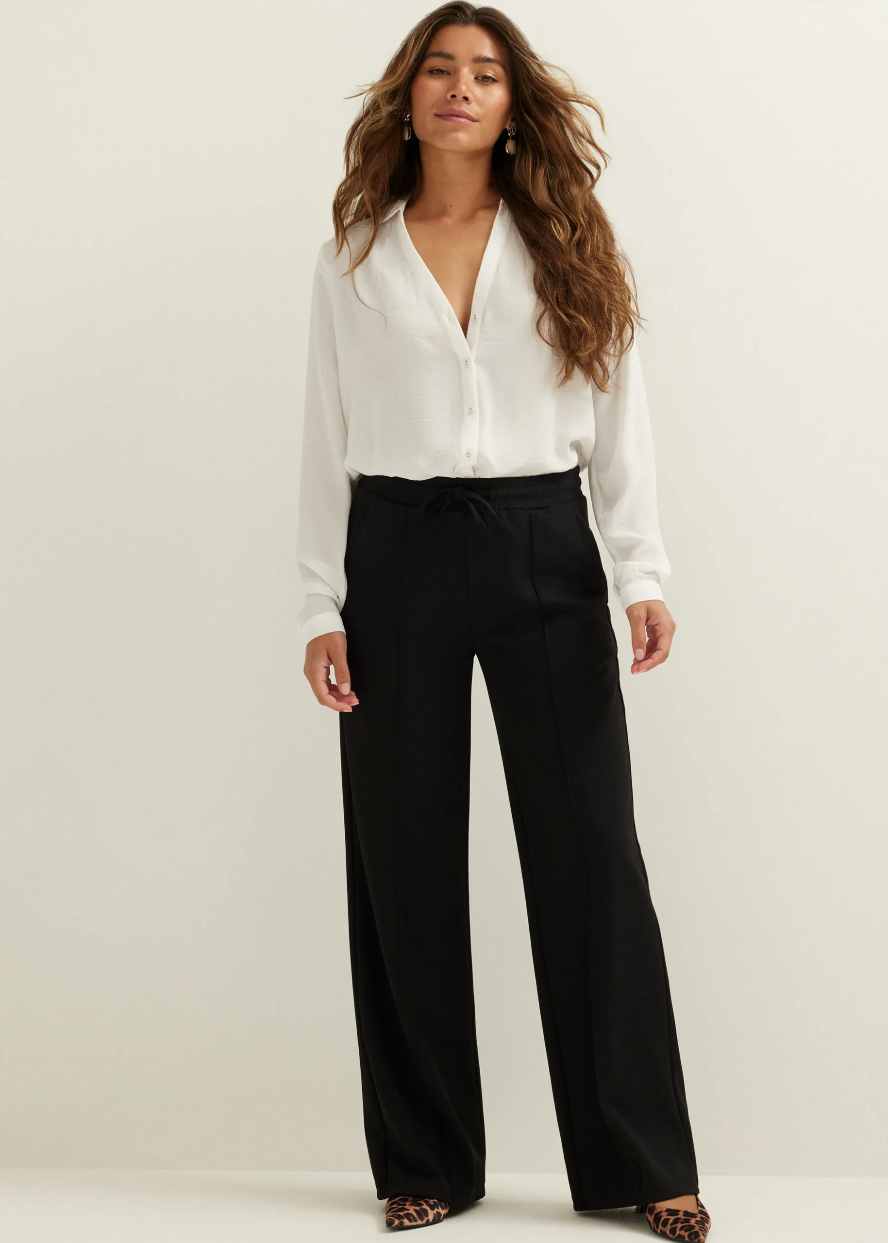 Discount Cotton Club Wijde broek met pintuck zwart